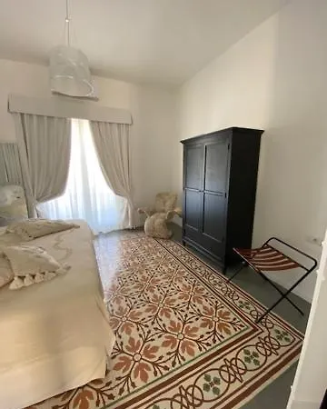 Vittorio Emanuele Appartament Apartman